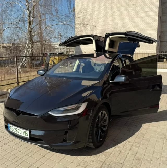 Tesla Model X