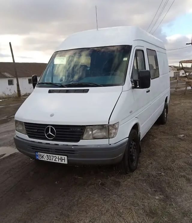 Mercedes-Benz Sprinter