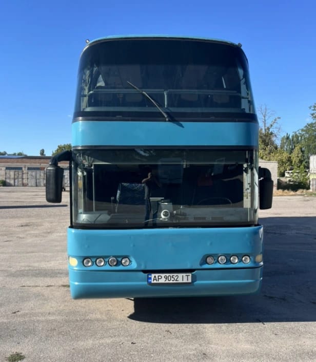 Neoplan 122