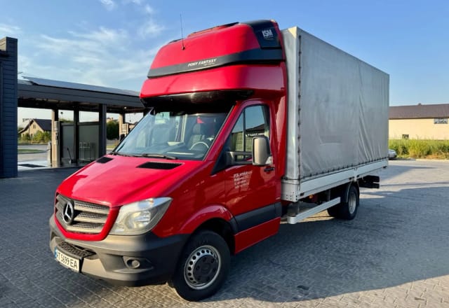 Mercedes-Benz Sprinter